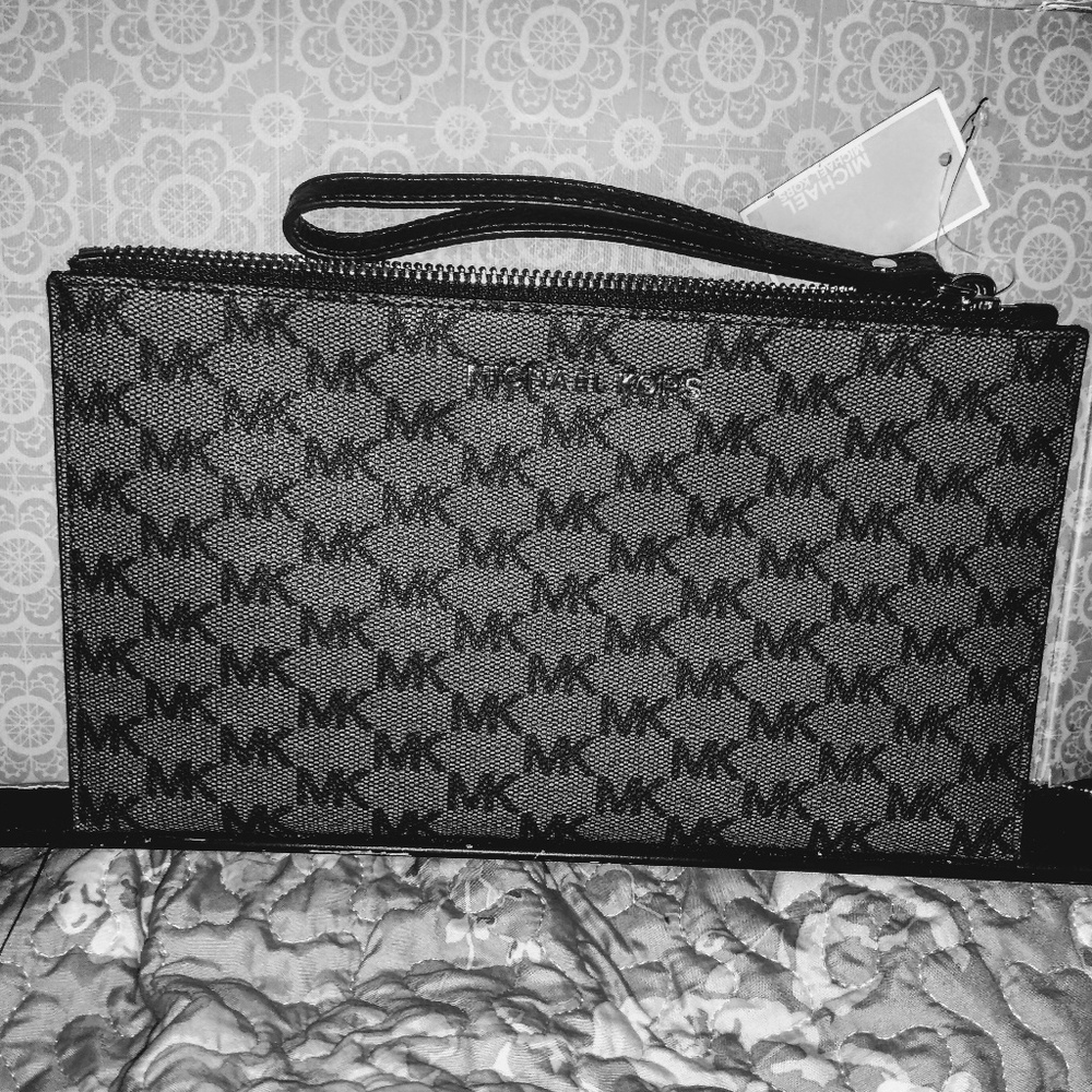 NWT Michael Kors Clutch